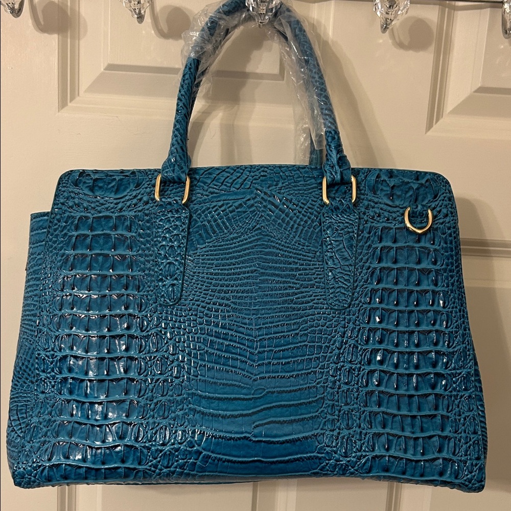 NWT Elegant Teal Blue Faux Crocodile-Embossed Women's Handbag - Picture 3 of 5